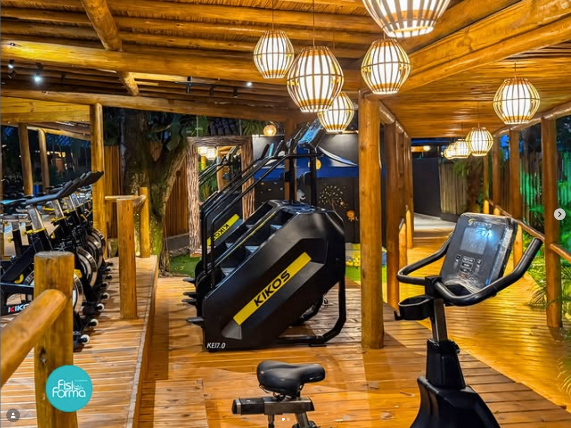 Cardio em madeira nobre